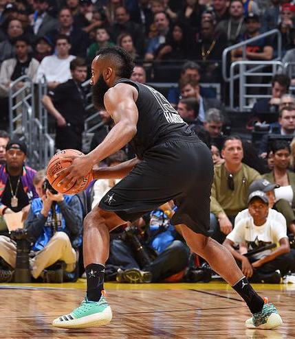 法鹰体育的 法鹰体育的