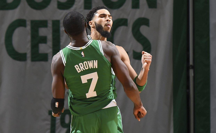 现出了极大 现出了极大