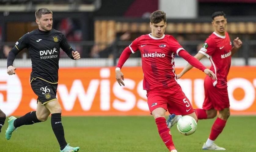 随着年轻球 随着年轻球